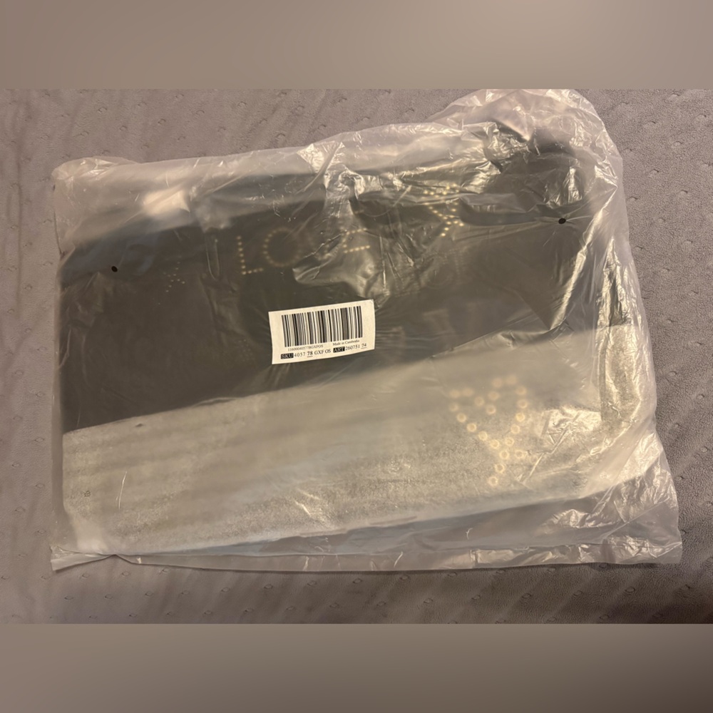 Victoria's Secret Black Tote Bag NWT - Picture 2 of 5